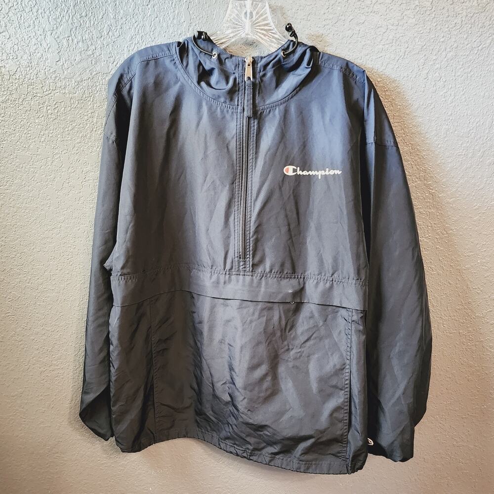 Champion Men's Black front pocket Windbreaker Size XL